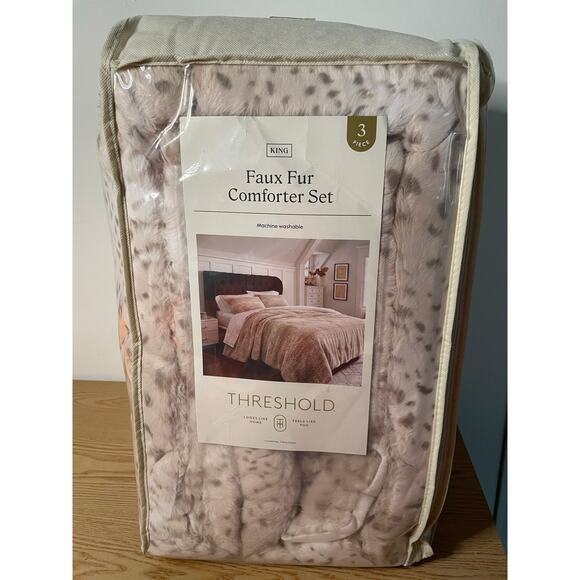 New Threshold 3pc Faux Fur Animal Print Comforter & Shams Set King Size - Picture 5 of 8